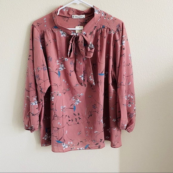 💖NEW💖 Jon & Anna plus size neck tie blouse - Picture 4 of 5